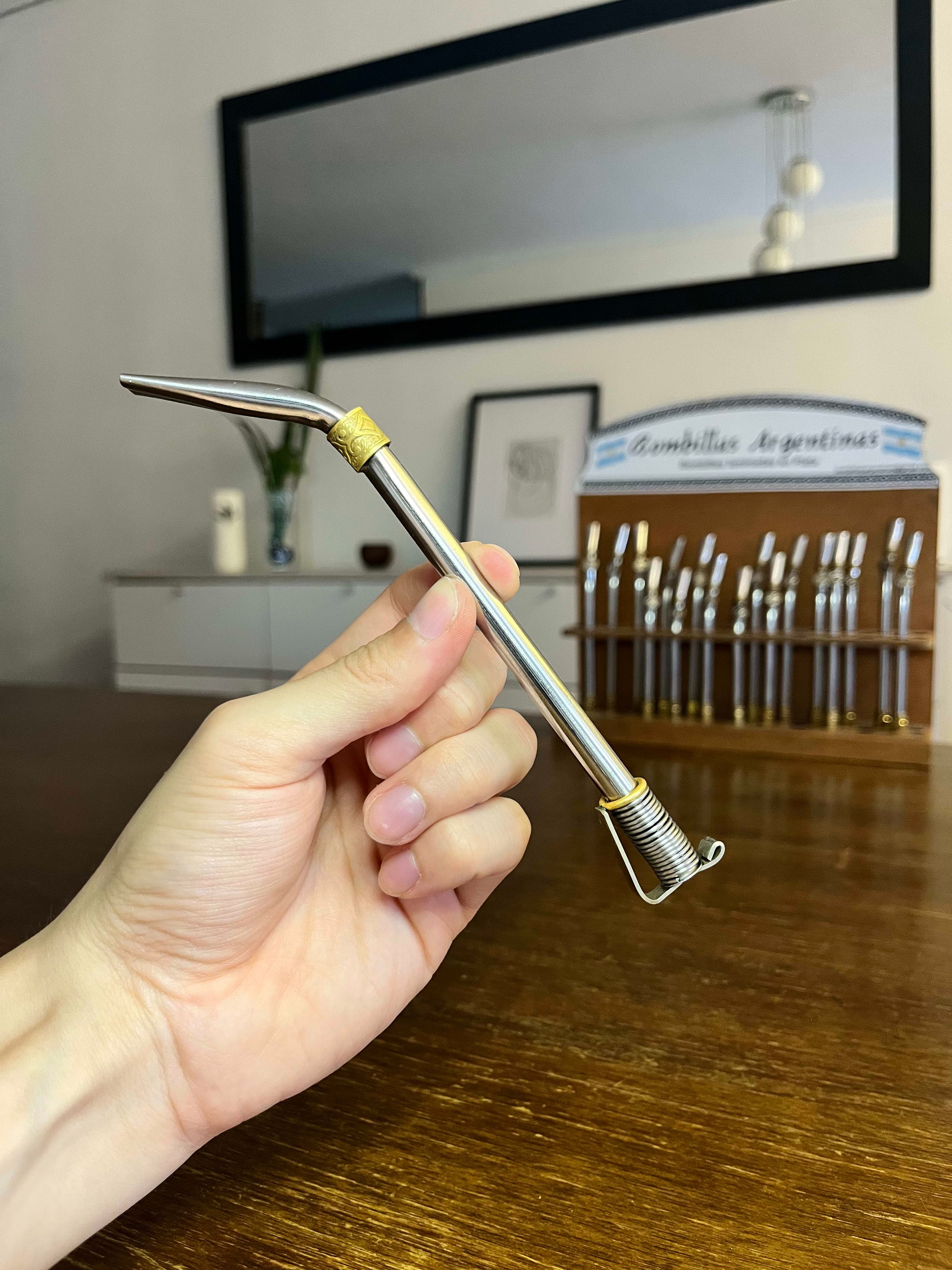 Bombillón Pico de Loro - resorte